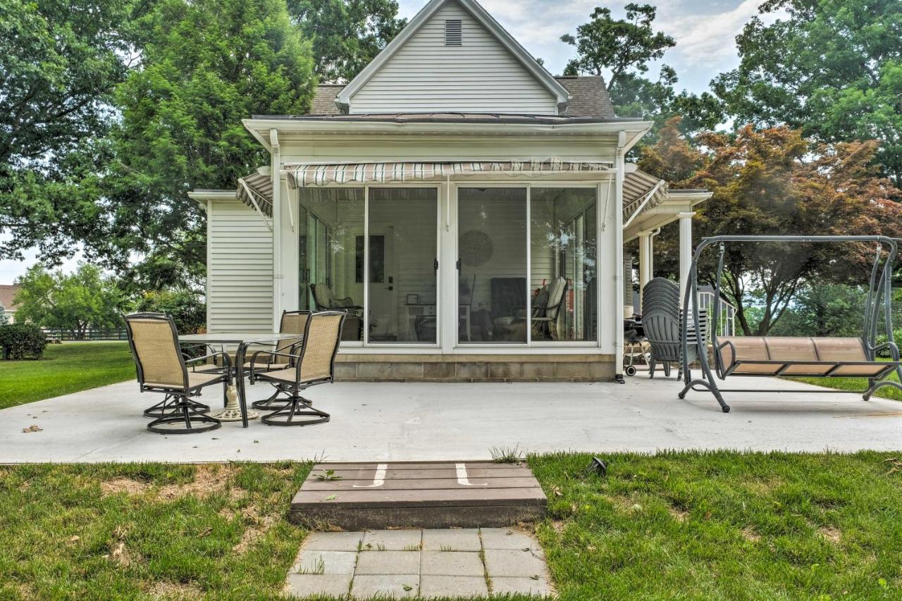 Lush, Modern Farmhouse With Mtn Views And Sunroom Edinburg Kültér fotó